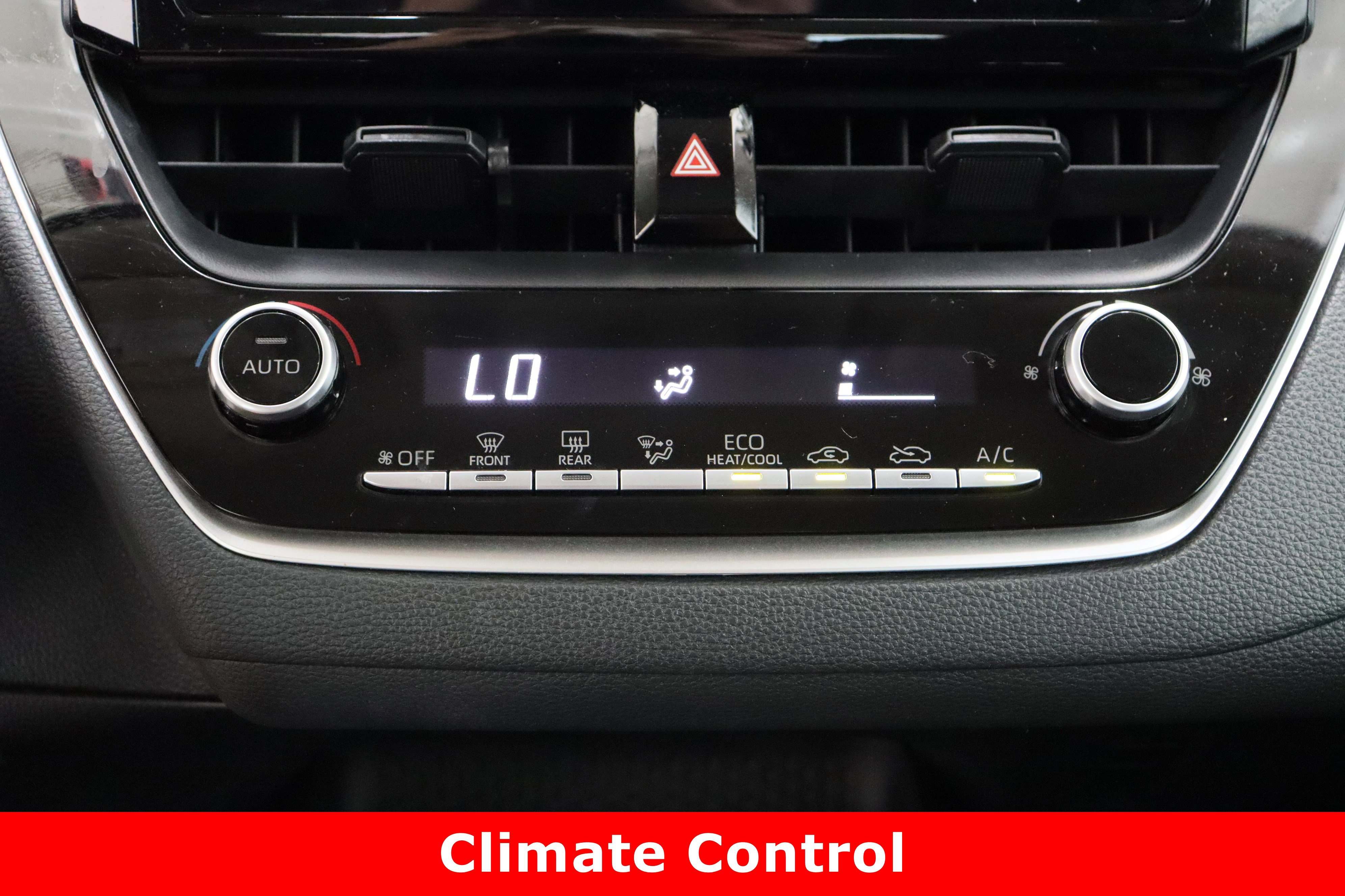 Used 2022 Toyota Corolla LE FWD image 18