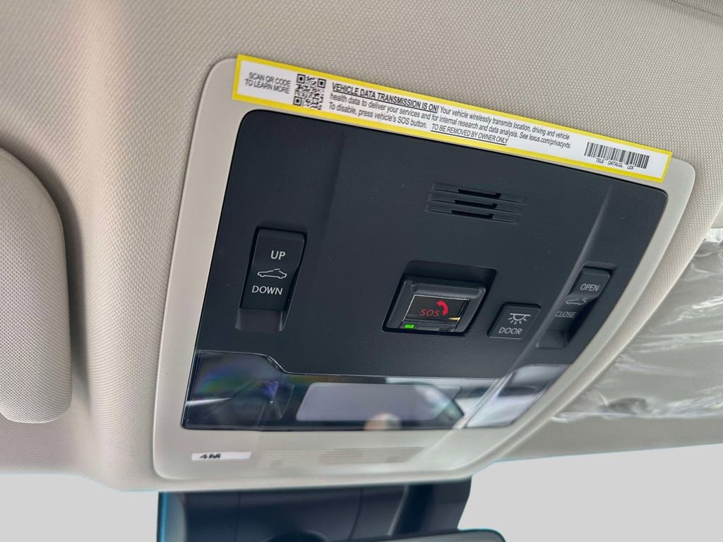 New 2025 Lexus ES 350 w/ Premium Package image 30