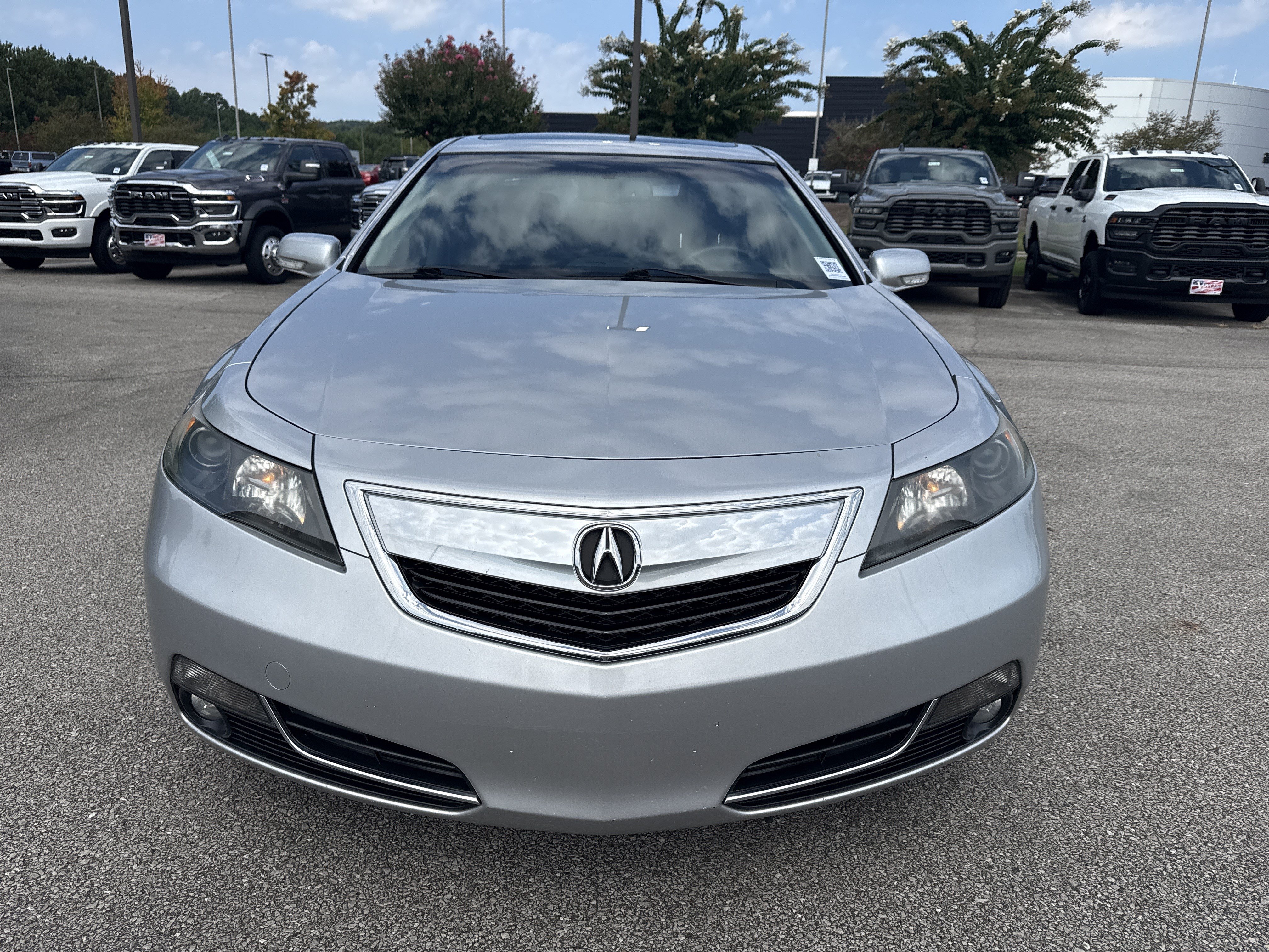 Used 2013 Acura TL w/ Technology Package FWD image 2