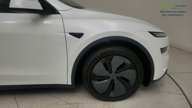 Used 2026 Tesla Model Y Long Range AWD/4WD image 21