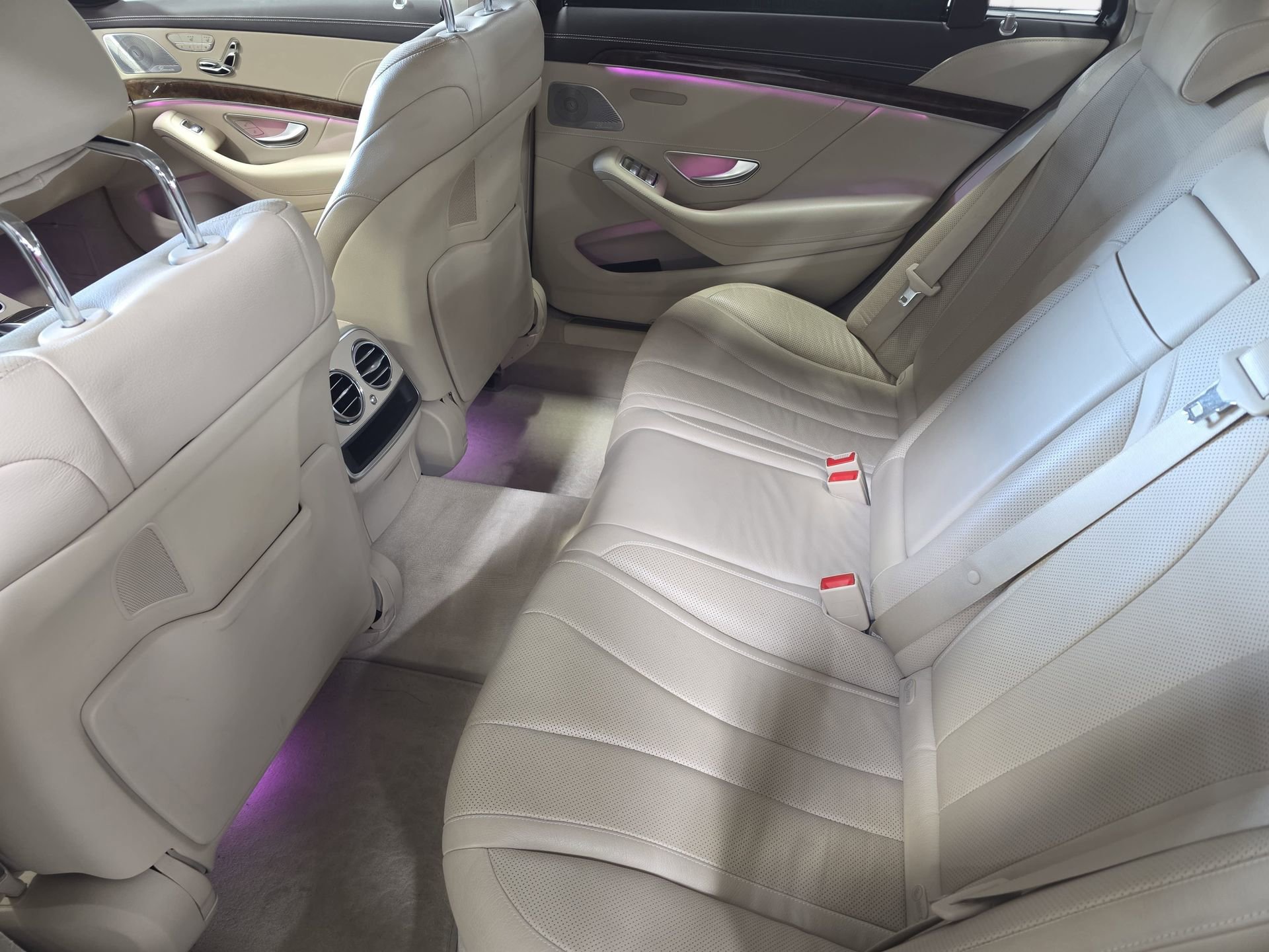 Used 2015 Mercedes-Benz S 550 4MATIC Sedan image 14