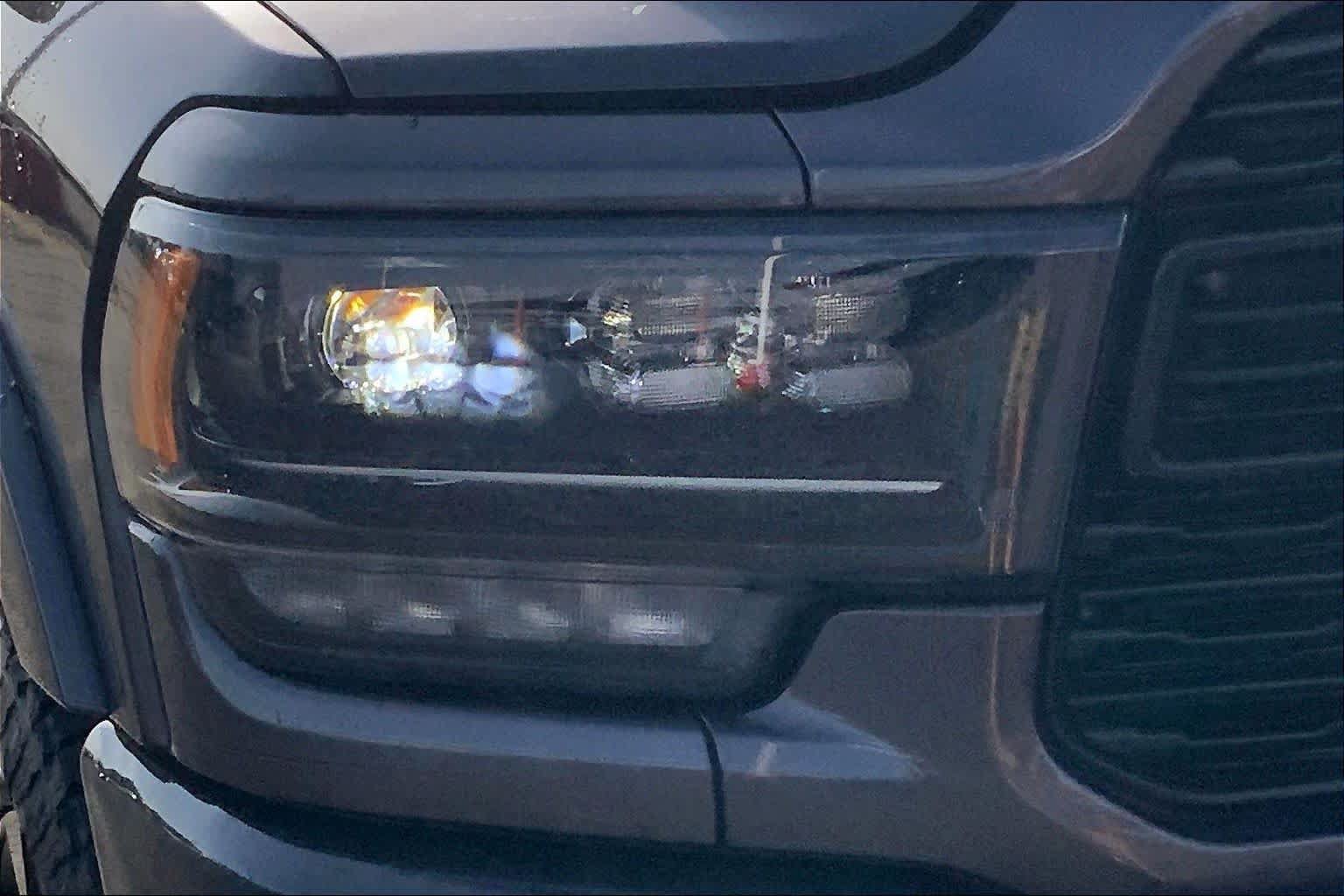 Used 2021 RAM 2500 Limited AWD/4WD image 28