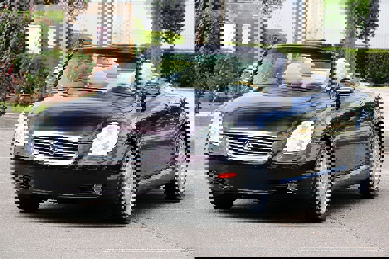 Used 2003 Lexus SC 430 Convertible image 10