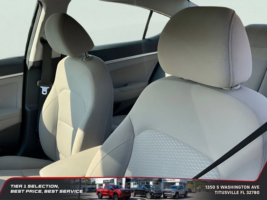 Used 2020 Hyundai Elantra SE FWD image 24