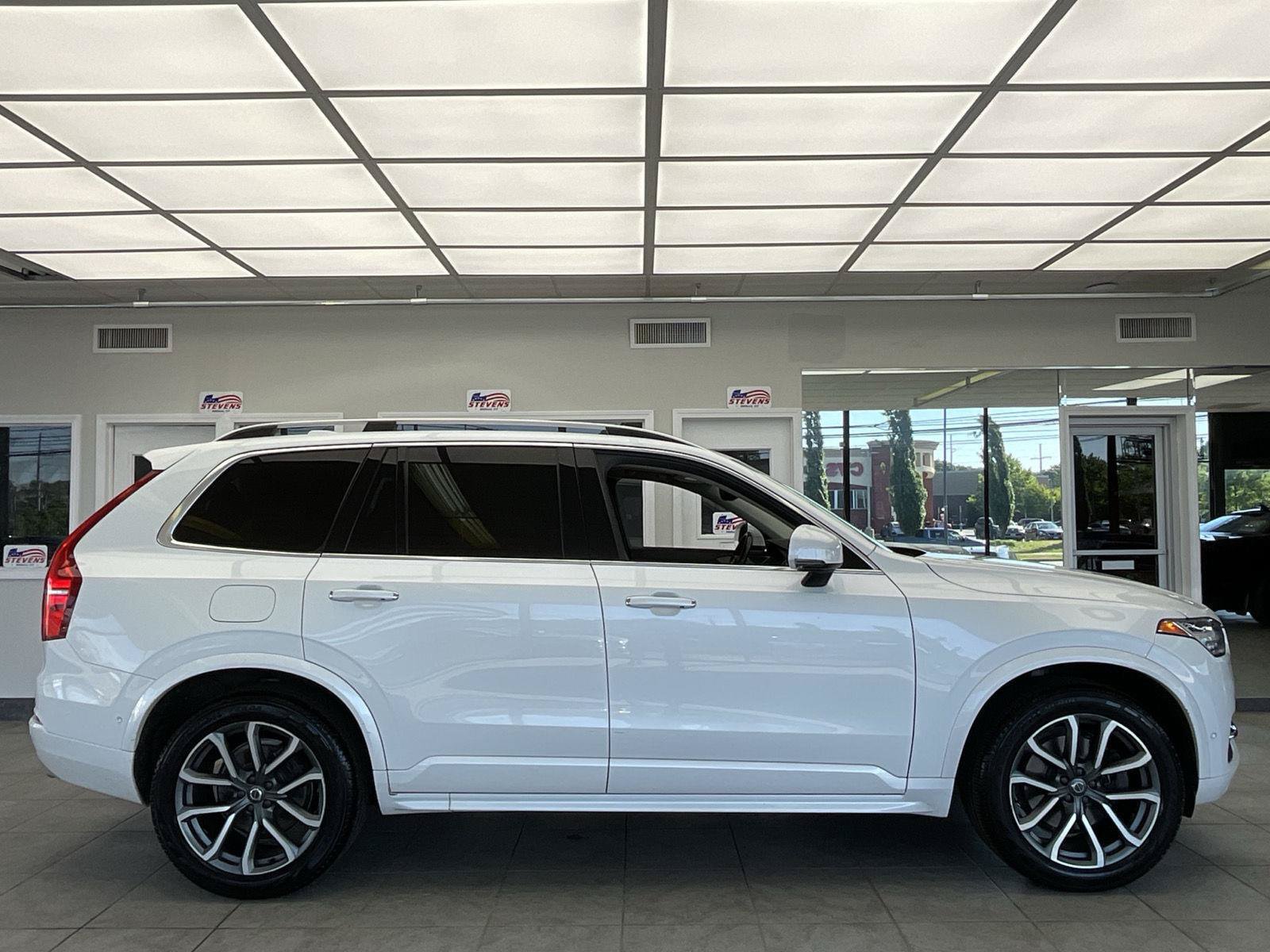 Used 2019 Volvo XC90 T6 Momentum w/ Advanced Package AWD/4WD image 4