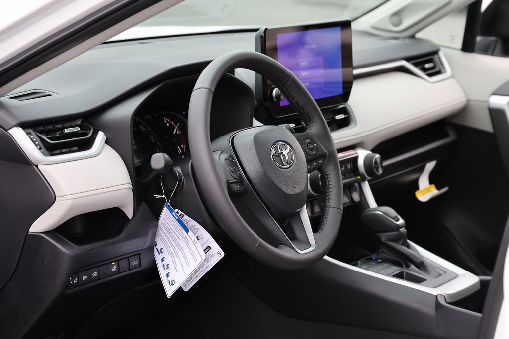 Certified 2025 Toyota RAV4 XLE Premium image 12