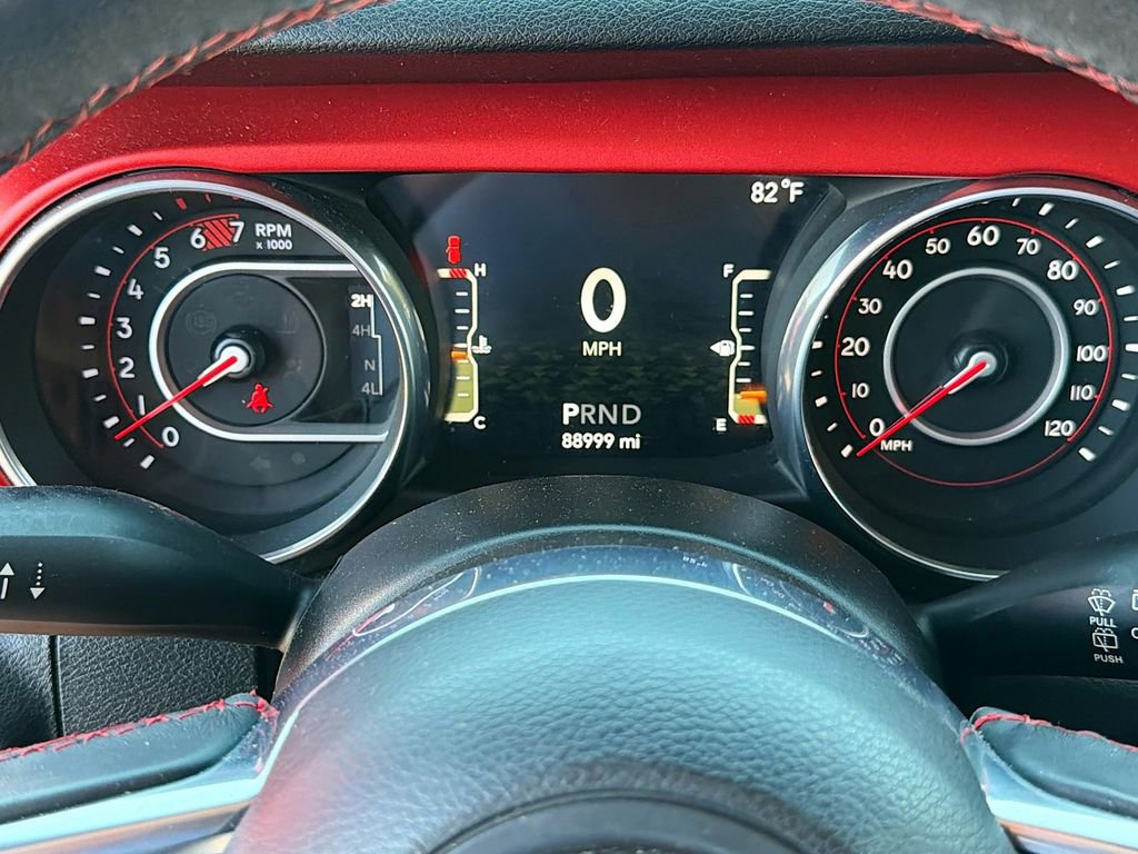 Used 2018 Jeep Wrangler Unlimited Rubicon AWD/4WD image 14