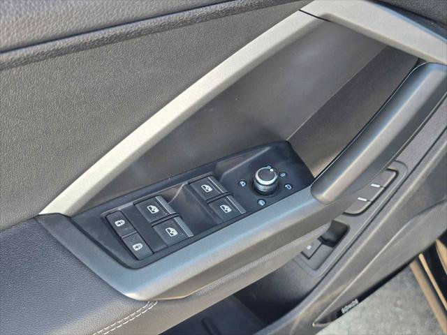 Used 2024 Audi Q3 2.0T Premium Plus AWD/4WD image 23