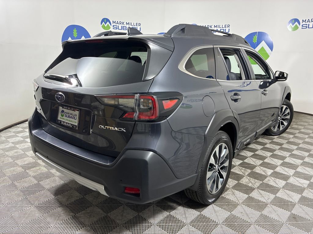 Used 2023 Subaru Outback Limited image 11