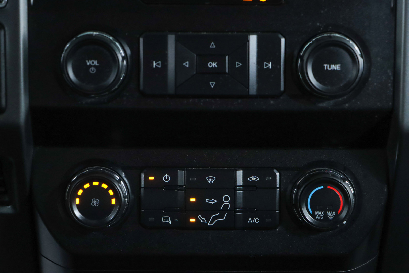 Used 2019 Ford F250 XLT w/ FX4 Off-Road Package image 21