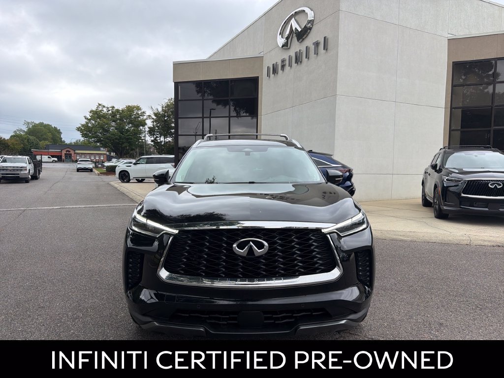Certified 2023 INFINITI QX60 Sensory w/ Vision Package AWD/4WD image 3
