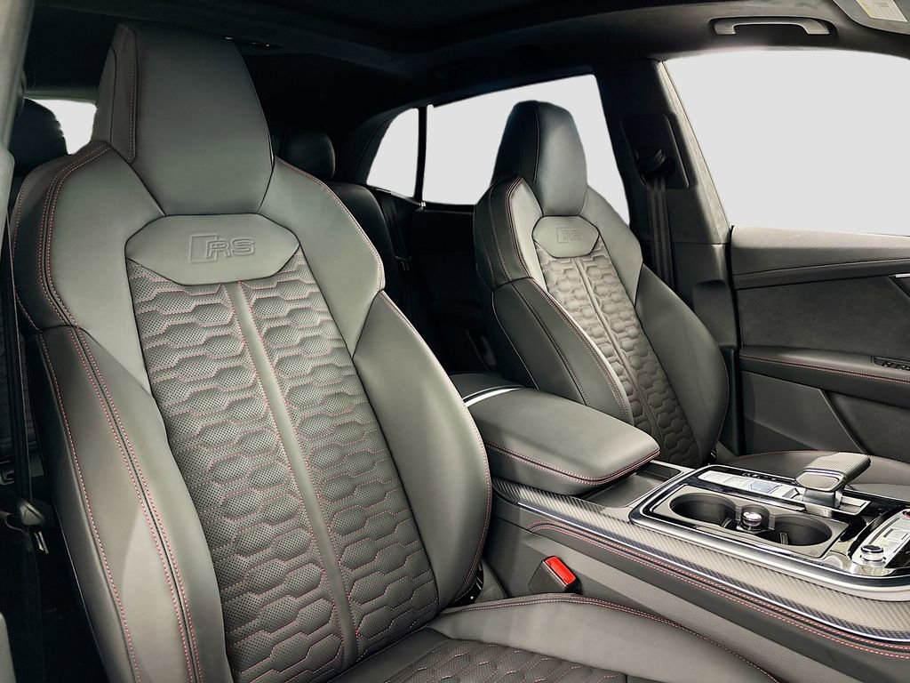 New 2026 Audi RS Q8 performance image 16