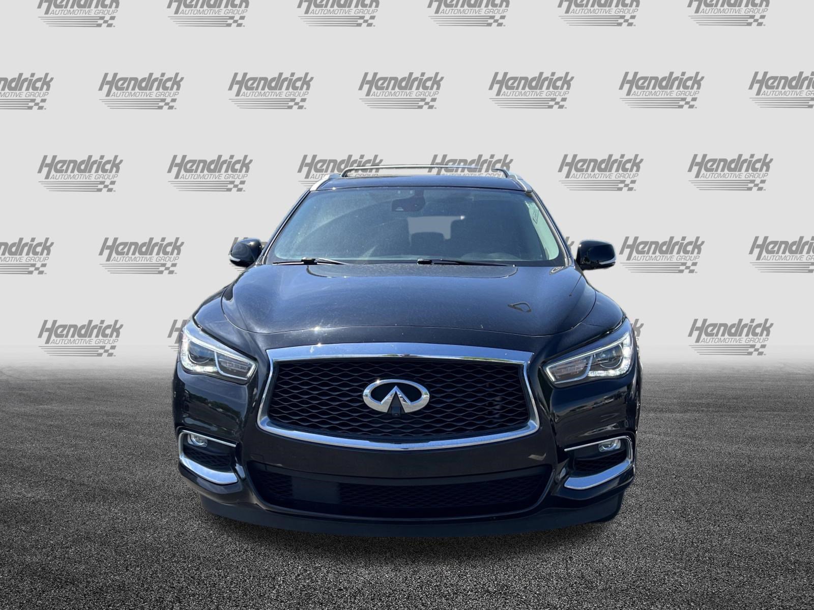 Used 2020 INFINITI QX60 Luxe w/ Essential Package AWD/4WD image 3