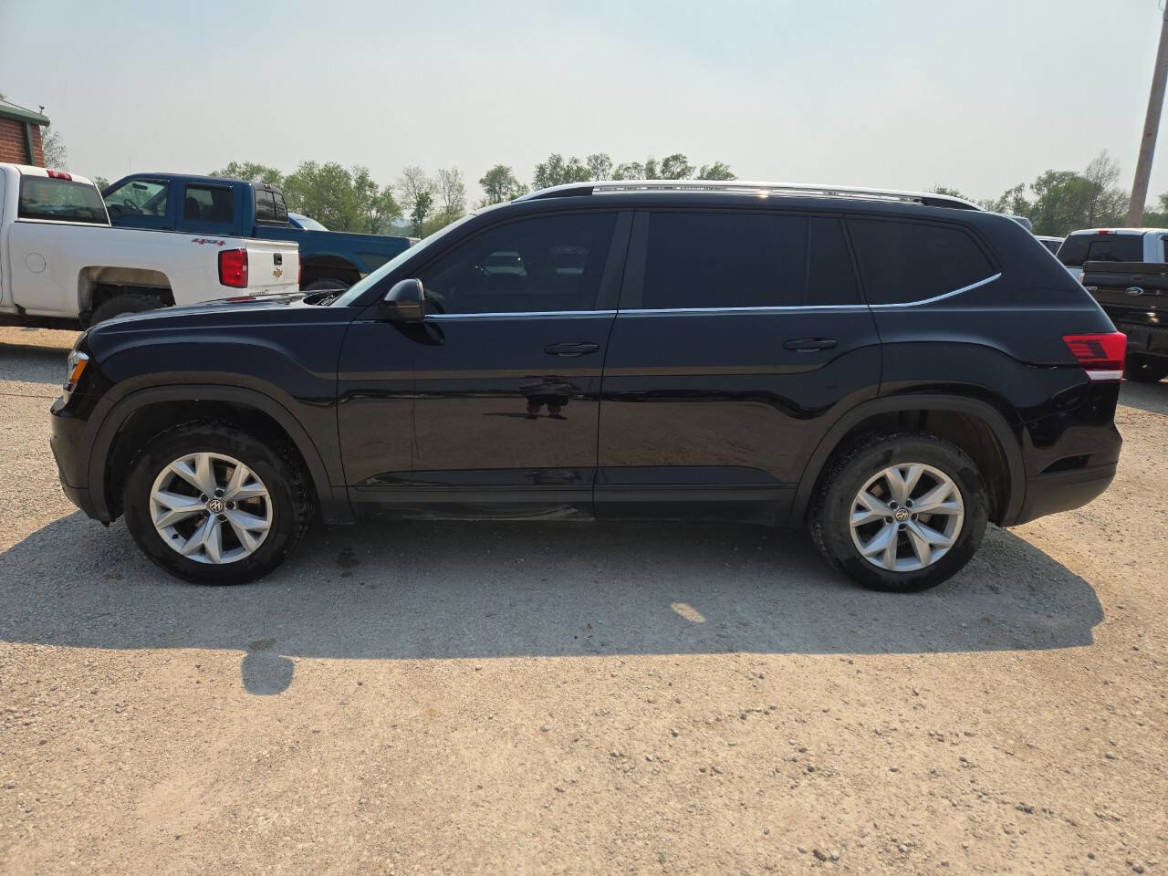 Used 2019 Volkswagen Atlas S FWD image 5