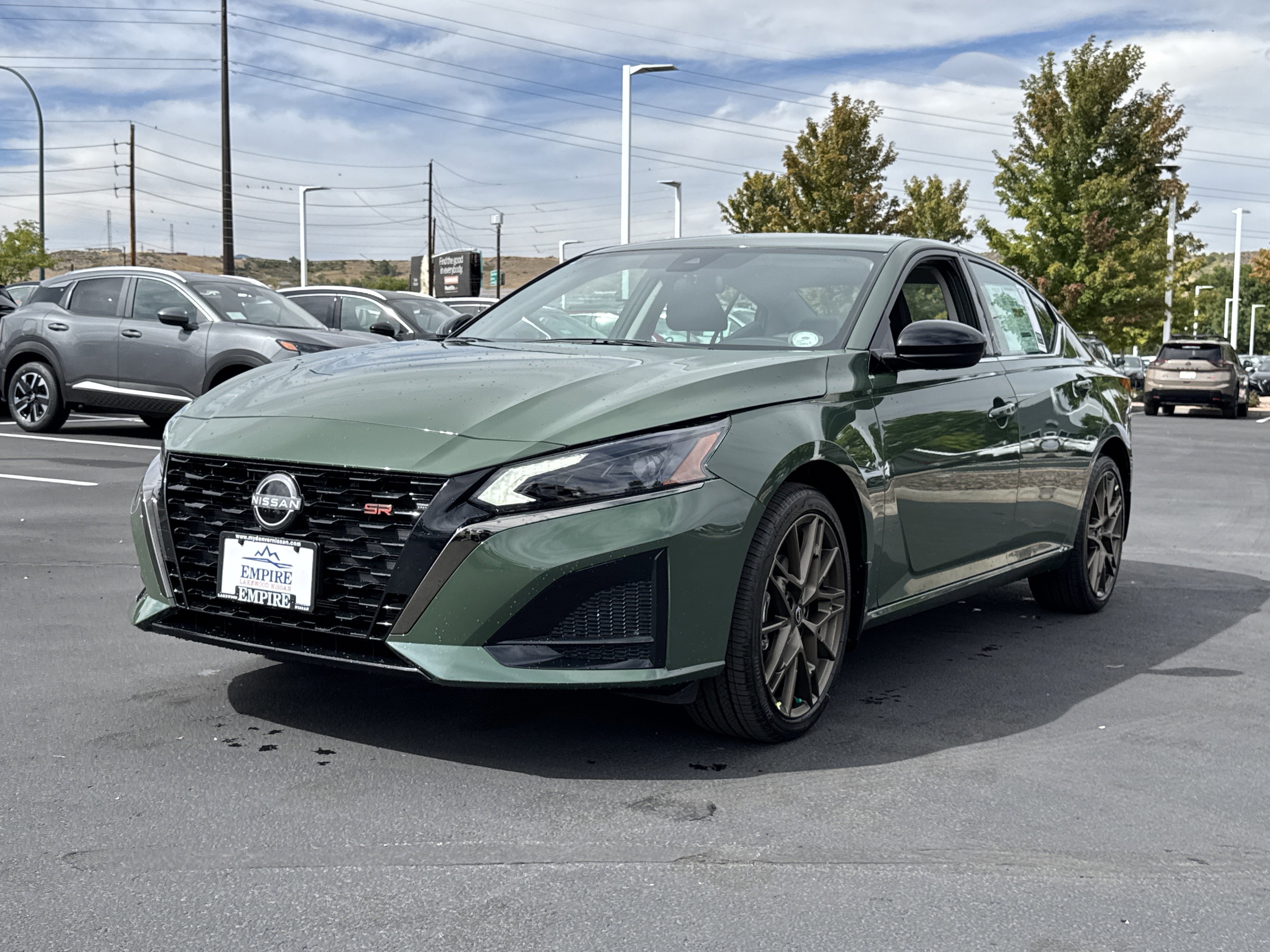 New 2025 Nissan Altima 2.5 SR AWD/4WD image 4