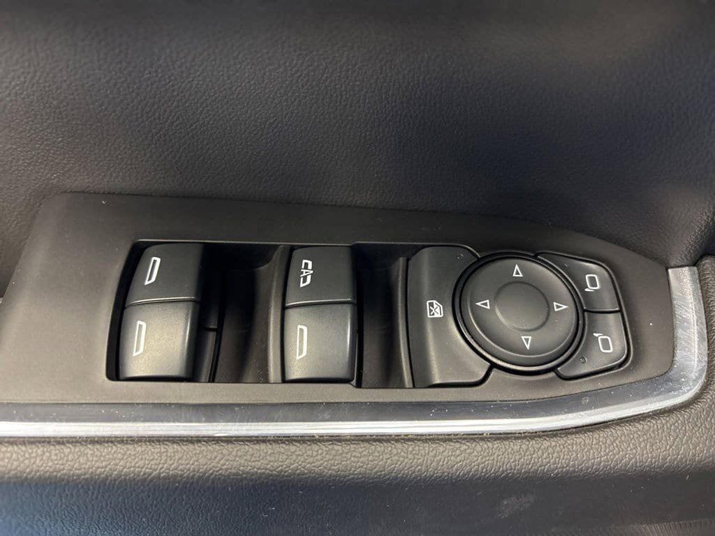 Certified 2024 Chevrolet Silverado 1500 LT AWD/4WD image 23