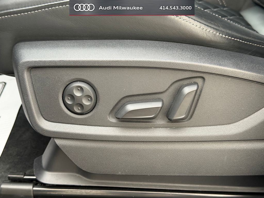 Used 2023 Audi SQ5 Premium Plus w/ Premium Plus Package AWD/4WD image 28