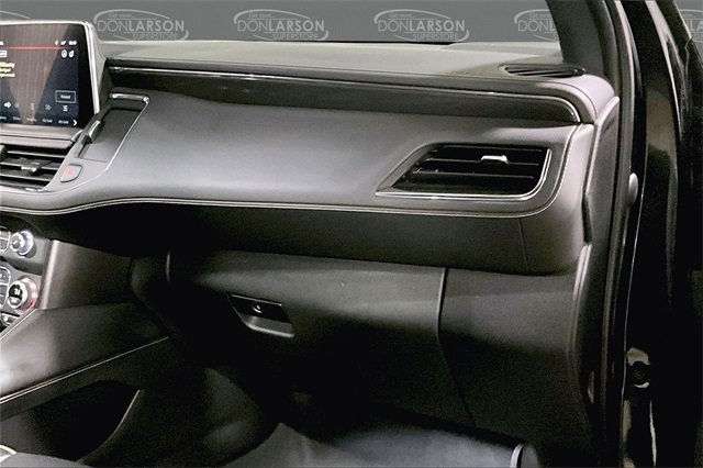 Used 2023 GMC Yukon XL AT4 image 31