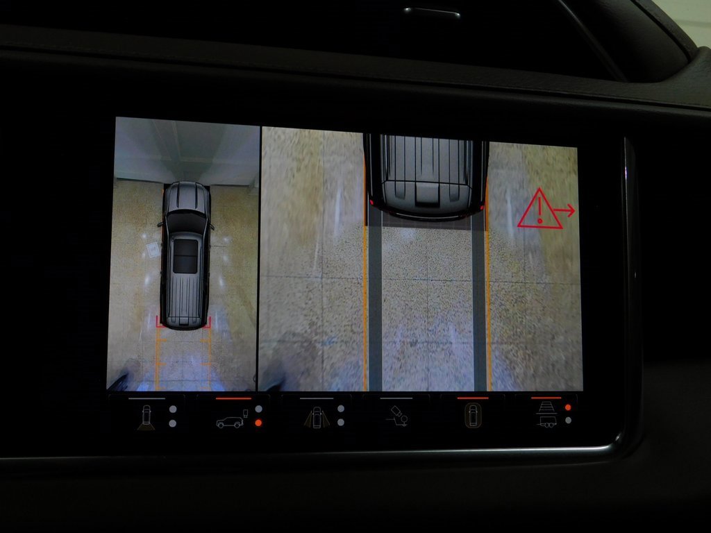 Used 2023 GMC Yukon Denali image 52