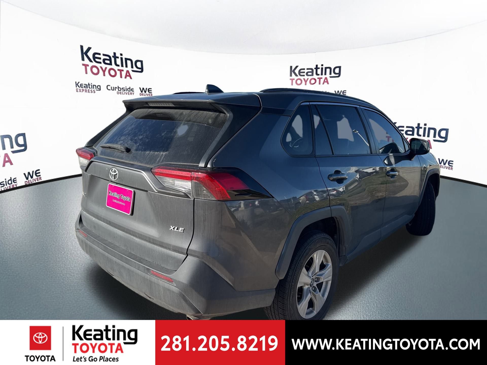 Used 2019 Toyota RAV4 XLE image 3