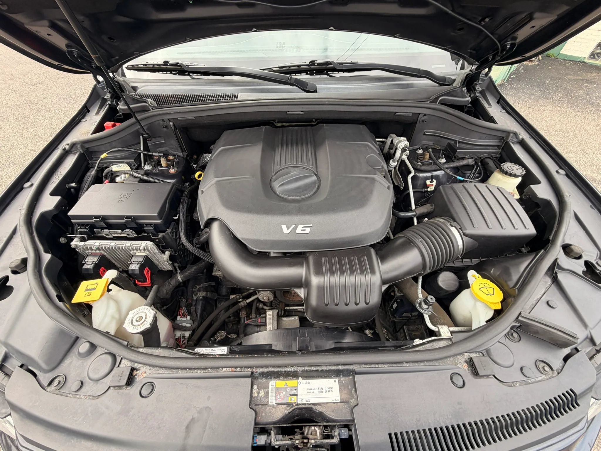Used 2014 Jeep Grand Cherokee Overland AWD/4WD image 52