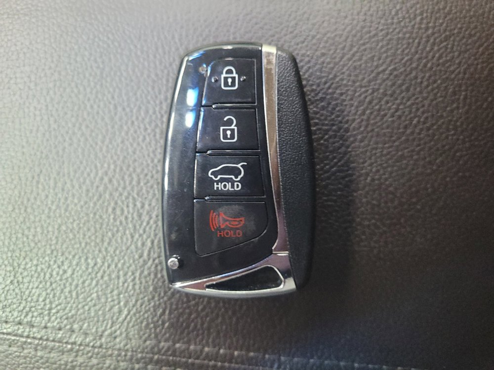 Used 2018 Hyundai Santa Fe Sport FWD image 32