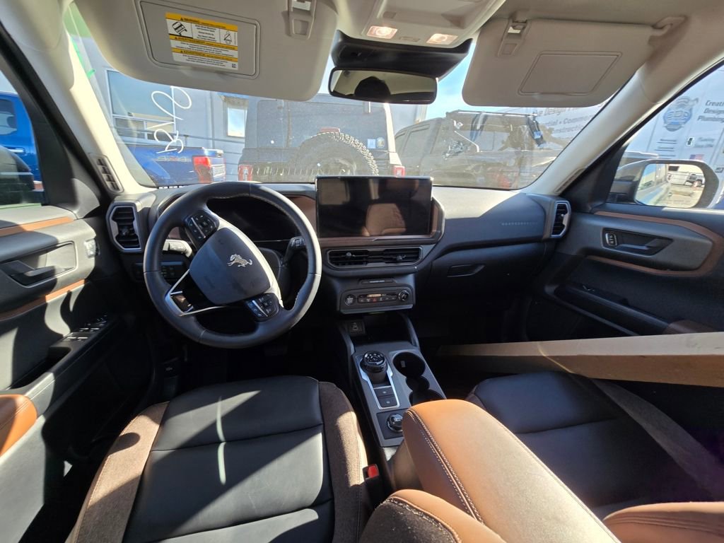 Used 2025 Ford Bronco Sport Outer Banks w/ Outer Banks Tech Package+ image 18