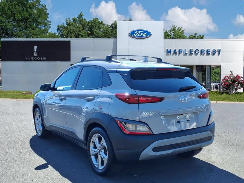 Used 2023 Hyundai Kona SEL AWD/4WD image 3