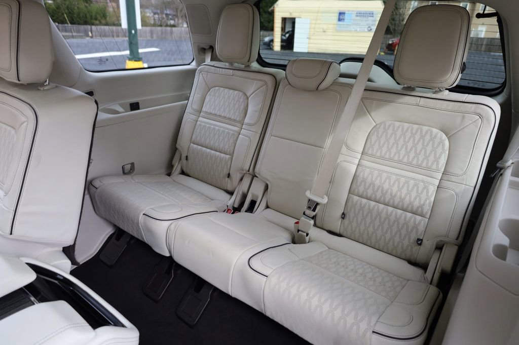Used 2020 Lincoln Navigator Black Label image 22