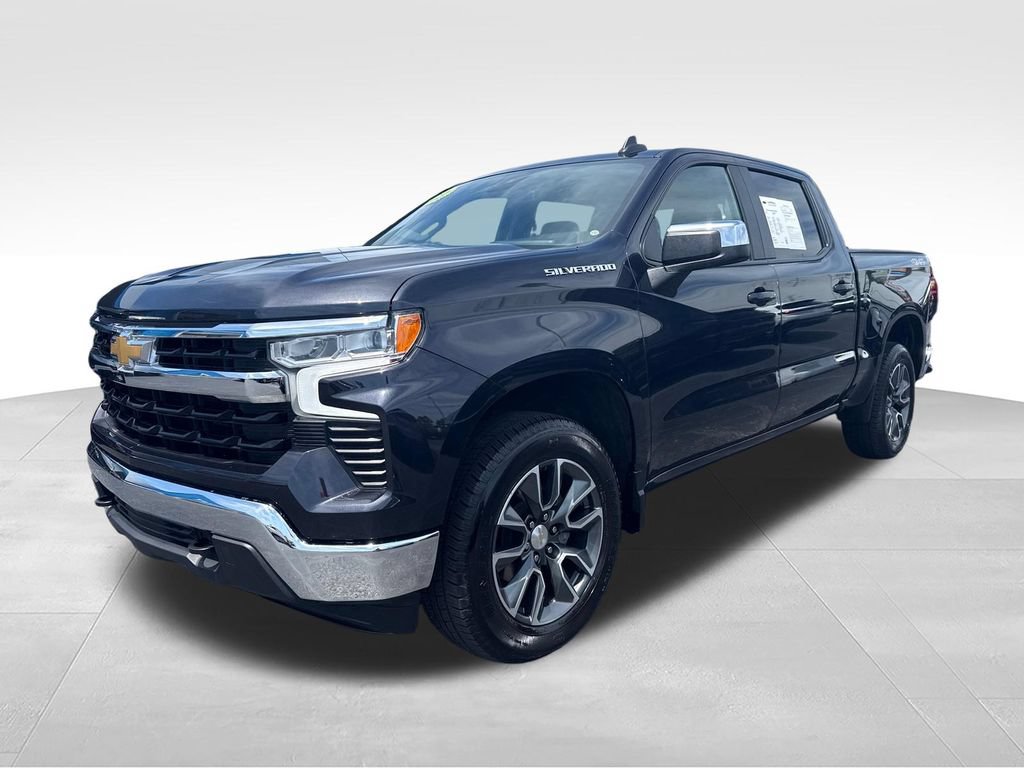 Used 2023 Chevrolet Silverado 1500 LT AWD/4WD image 3