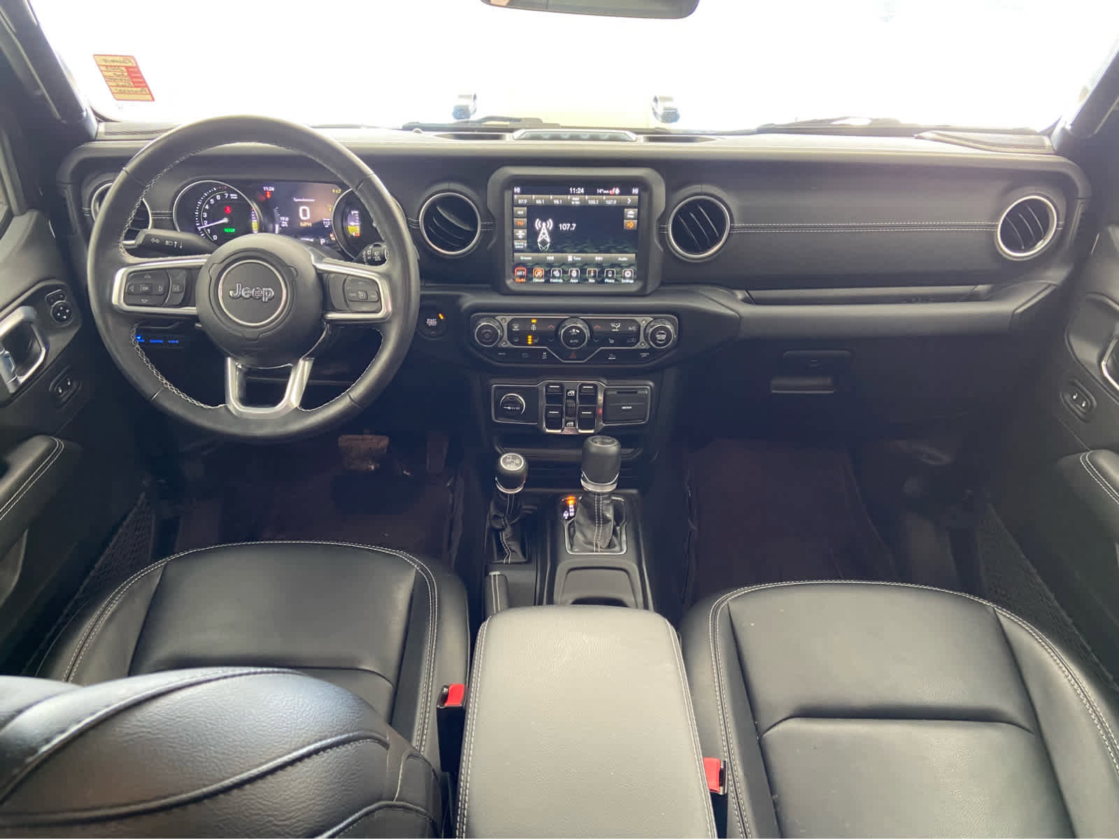 Used 2023 Jeep Wrangler Sahara w/ Cold Weather Group image 18