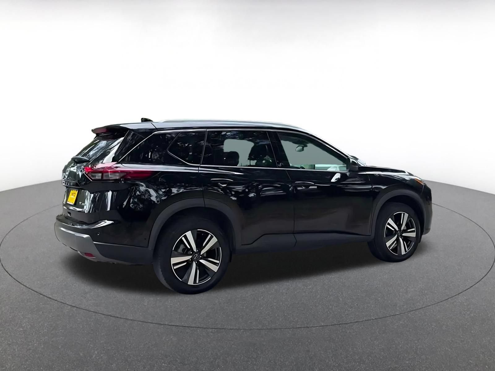 Used 2026 Nissan Rogue SL AWD/4WD image 15