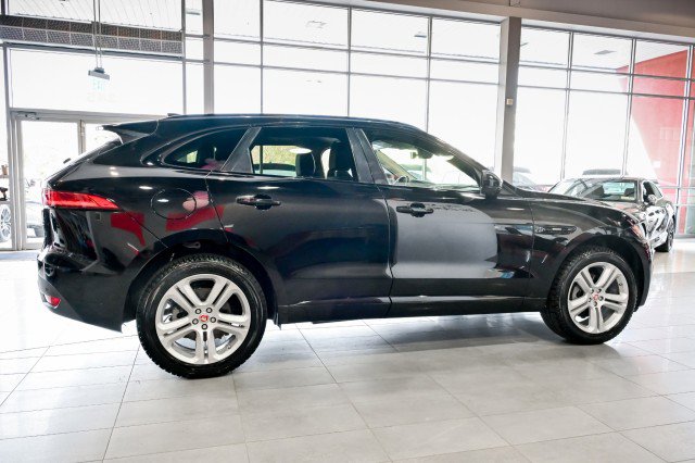 Used 2019 Jaguar F-PACE R-Sport image 4
