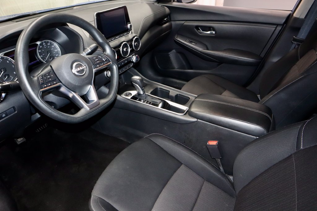 Certified 2024 Nissan Sentra SV FWD image 22
