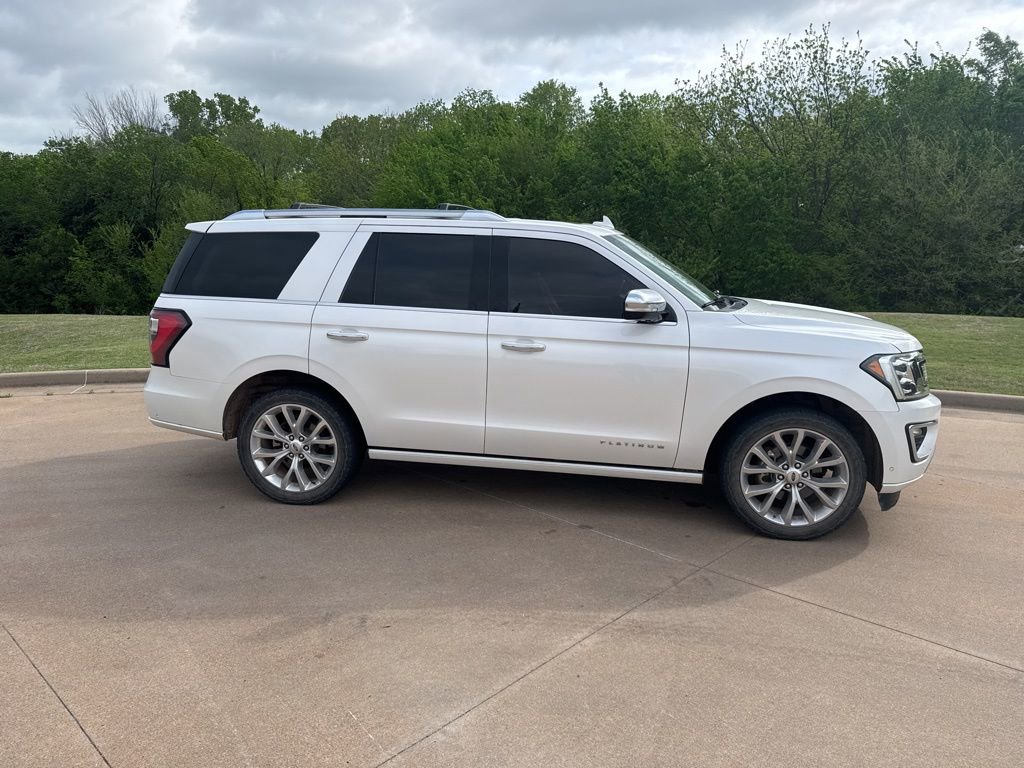 Used 2019 Ford Expedition Platinum AWD/4WD image 5