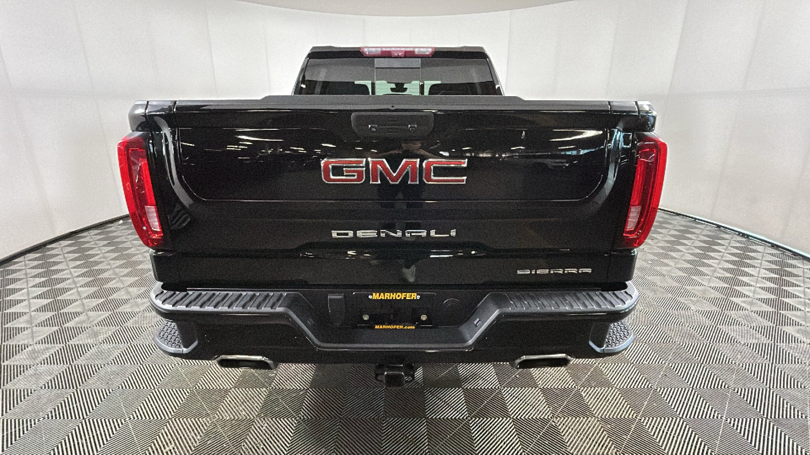Used 2021 GMC Sierra 1500 Denali w/ Denali Ultimate Package AWD/4WD image 4