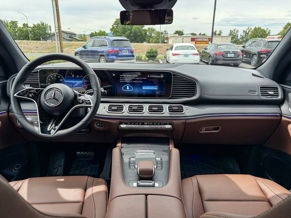 New 2026 Mercedes-Benz GLS 450 4MATIC image 12