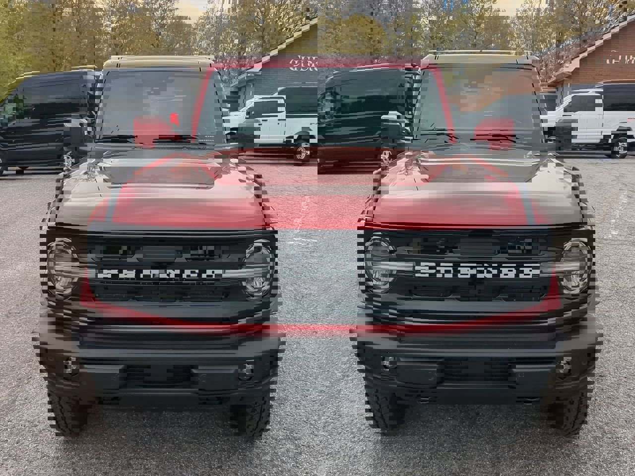 New 2026 Ford Bronco Outer Banks image 7