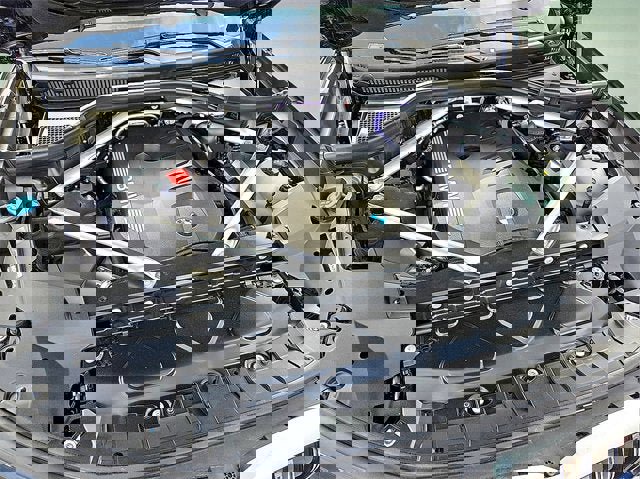 Used 2025 BMW X7 xDrive40i w/ Executive Package image 9