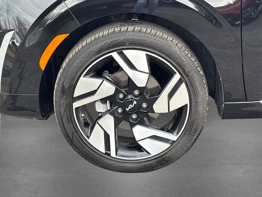 Used 2025 Kia Soul GT-Line w/ GT-Line Technology Package image 12