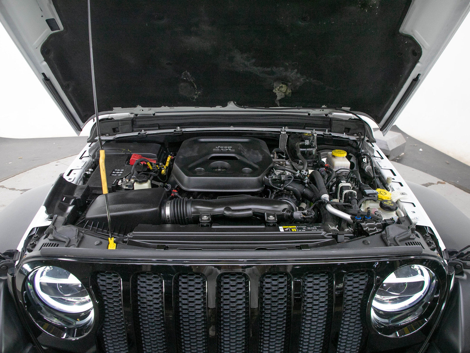 Used 2020 Jeep Wrangler Unlimited Sport AWD/4WD image 29
