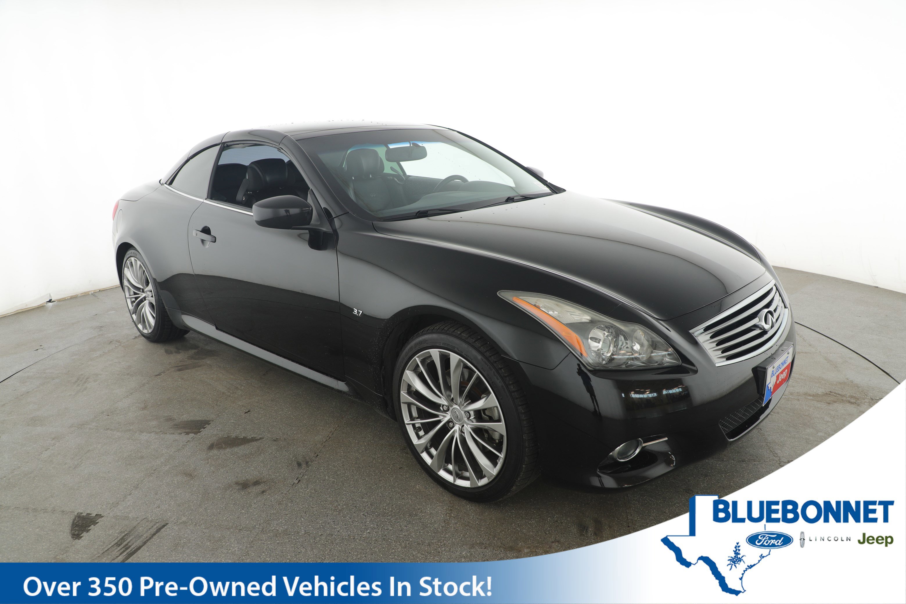 Used 2014 INFINITI Q60 Convertible w/ Premium Package