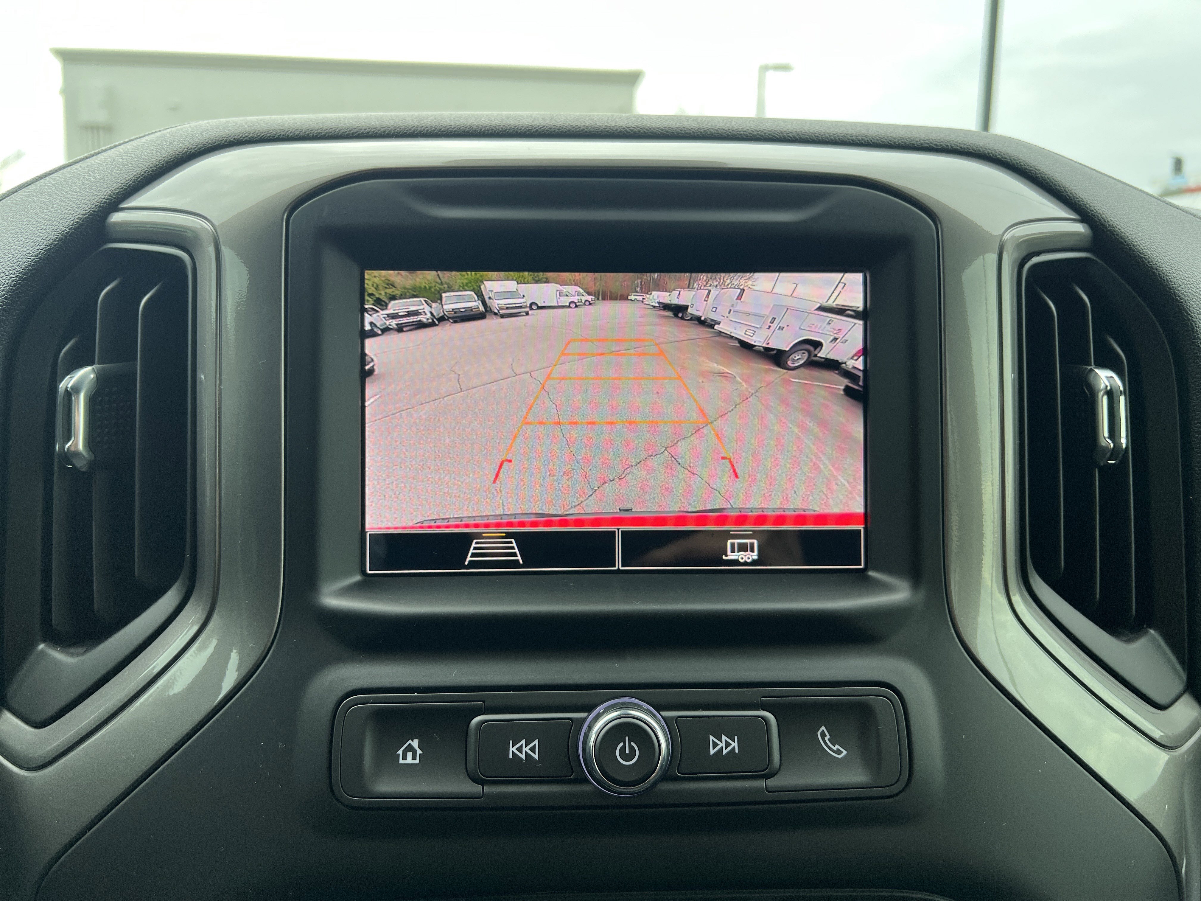 Used 2026 Chevrolet Silverado 1500 Custom Trail Boss w/ LPO, Dark Essentials Package image 27