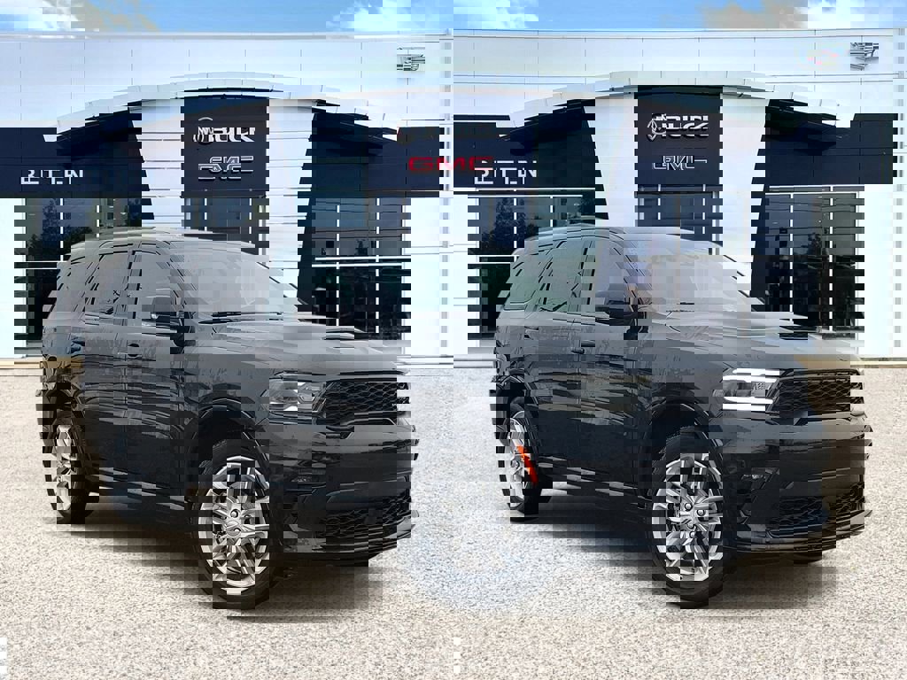 Used 2023 Dodge Durango GT image 1