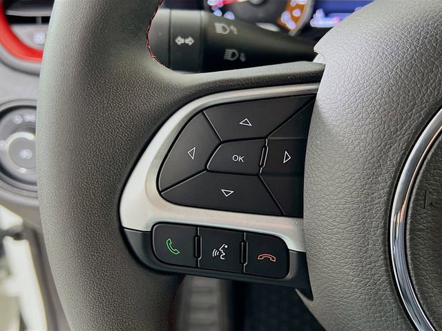 Used 2023 Jeep Renegade Trailhawk image 13