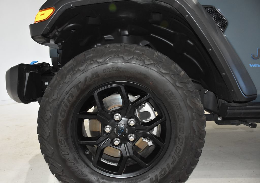 Used 2024 Jeep Wrangler Unlimited AWD/4WD image 8