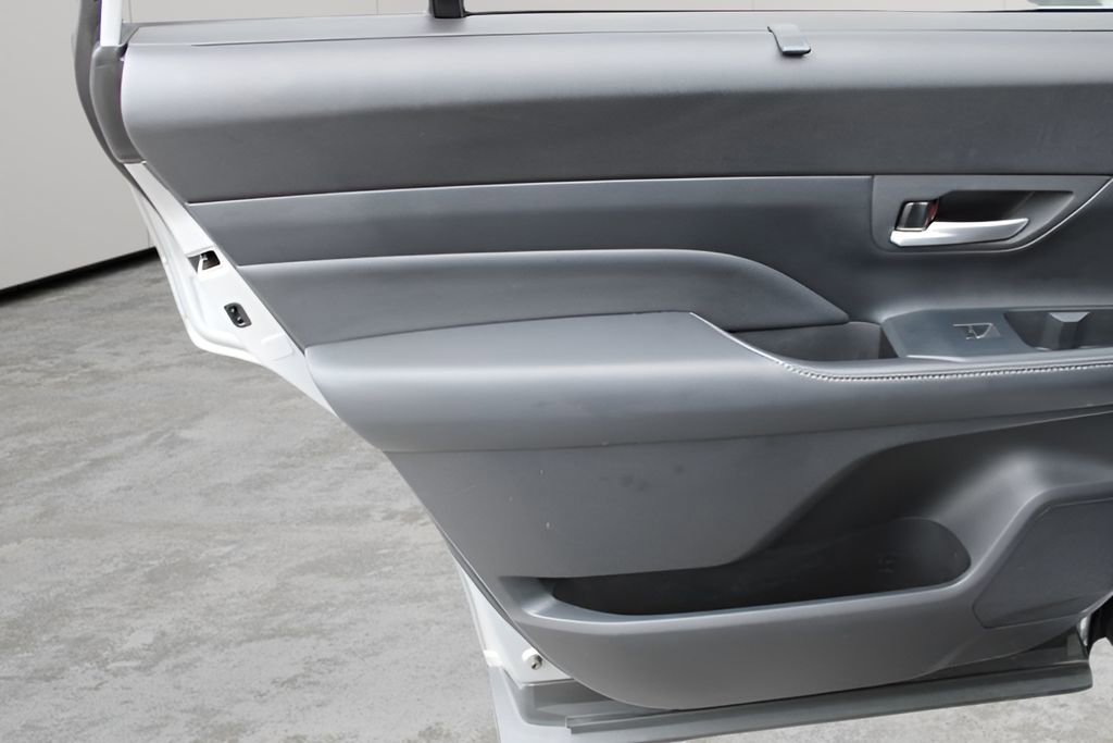 Certified 2024 Toyota Grand Highlander Platinum image 21