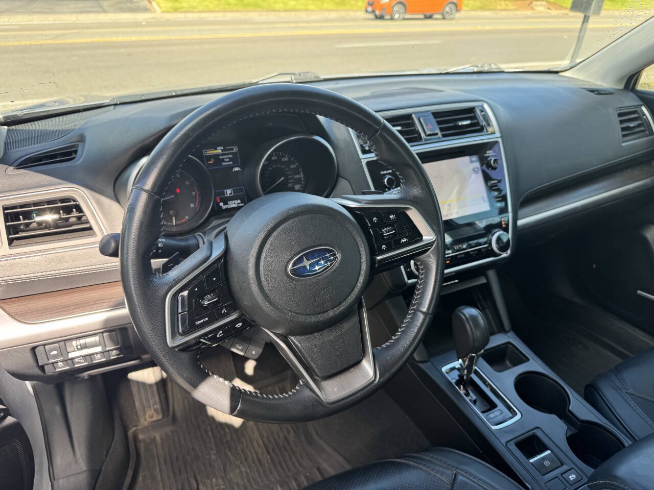 Used 2018 Subaru Legacy 3.6R Limited AWD/4WD image 10