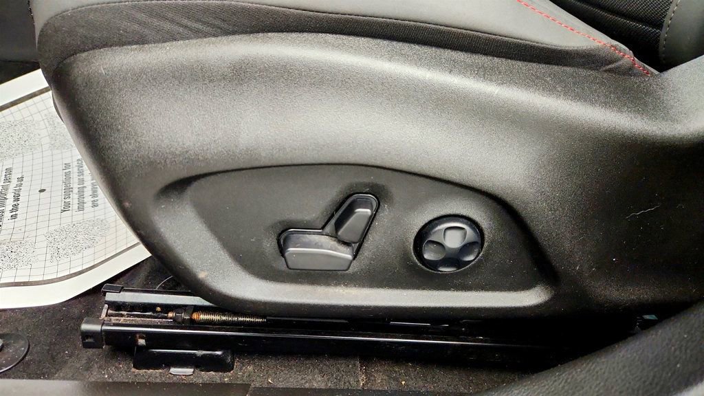Used 2024 Dodge Hornet R/T w/ Tech Pack w/o Parking image 11