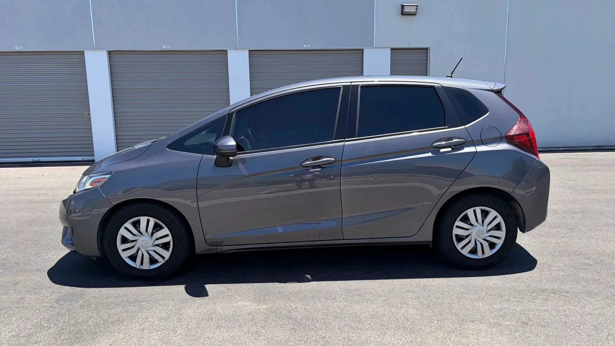 Used 2017 Honda Fit LX image 2